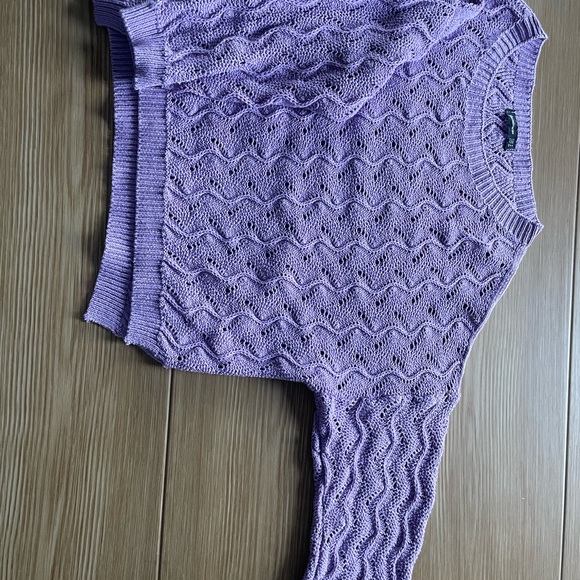 Lilac to purple oversized sweater, suitable for fall and spring. Size M. - Picture 4 of 9